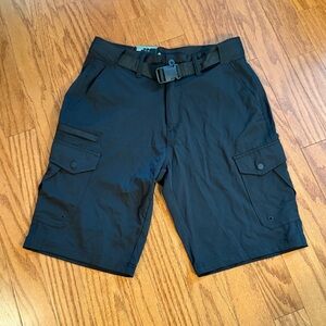 Denali - Men's Black Cargo Shorts With Belt - Size 32 Inseam 10” - New with Tags